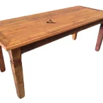 Mesa de Jantar Demolição Família e Convidados