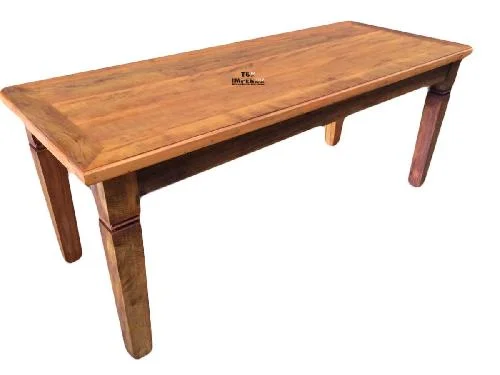 Mesa de Jantar Demolição Família e Convidados